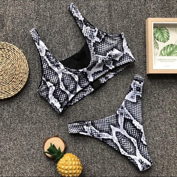 Snake Print Buckle Up Bikini - Picture 2 of 3
